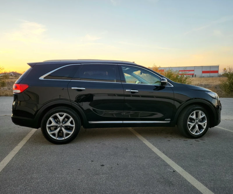 Kia Sorento FULL КАТО НОВА !!!, снимка 3 - Автомобили и джипове - 47740048