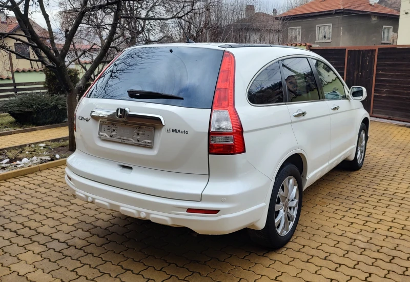 Honda Cr-v 2.2-DTEC, снимка 4 - Автомобили и джипове - 48631055