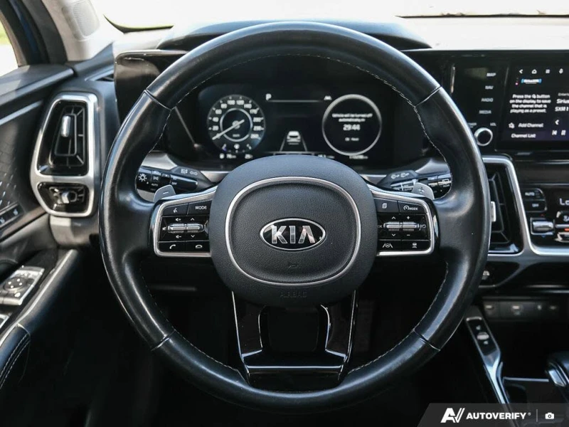 Kia Sorento SX* BOSE* HEAD-UP* ОБДУХВАНЕ* ПАНОРАМА* 360 КАМЕРИ, снимка 9 - Автомобили и джипове - 52936558