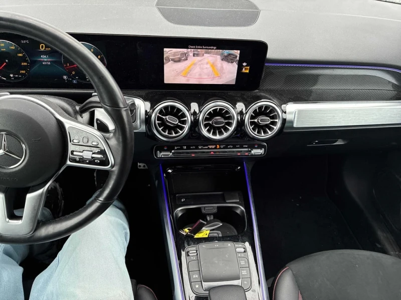 Mercedes-Benz GLB 250  CARFAX, снимка 9 - Автомобили и джипове - 53120167