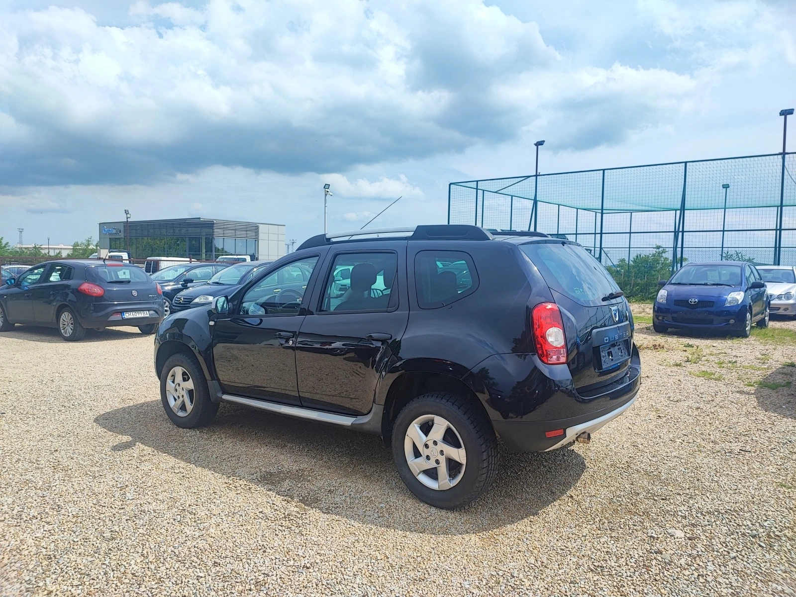 Dacia Duster 1.6/GPL - изображение 9