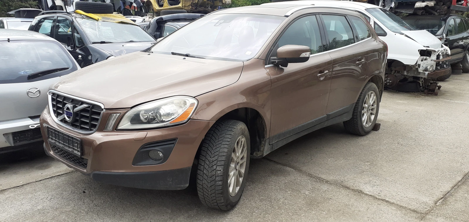 Volvo XC60 2.4D 215кс. - [1] 