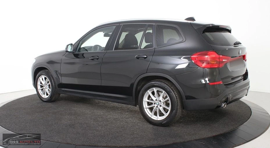 BMW X3 xDRIVE-25d/150HP/PANO/MSPORT/LED/NAVI/CAM/TSR/630b - изображение 2