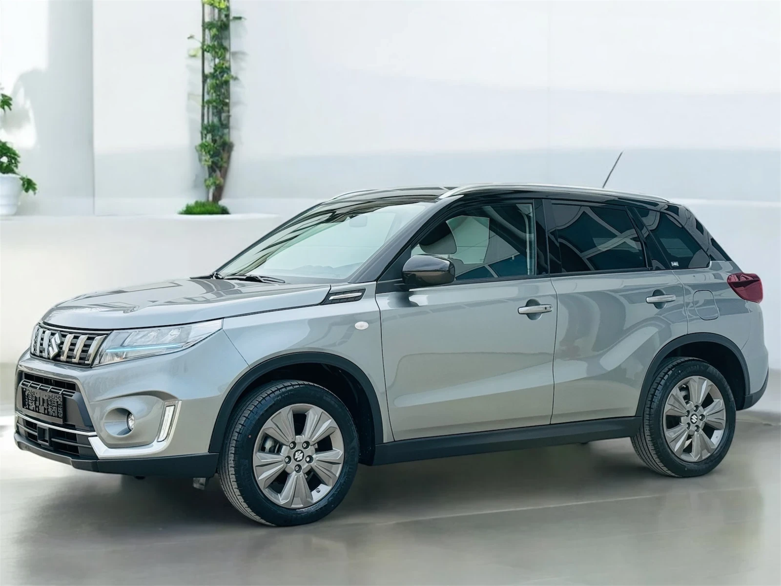 Suzuki Vitara * DIST* CAM* 4WD* HYBRID* NOVA-6000км* FULL*  - изображение 3