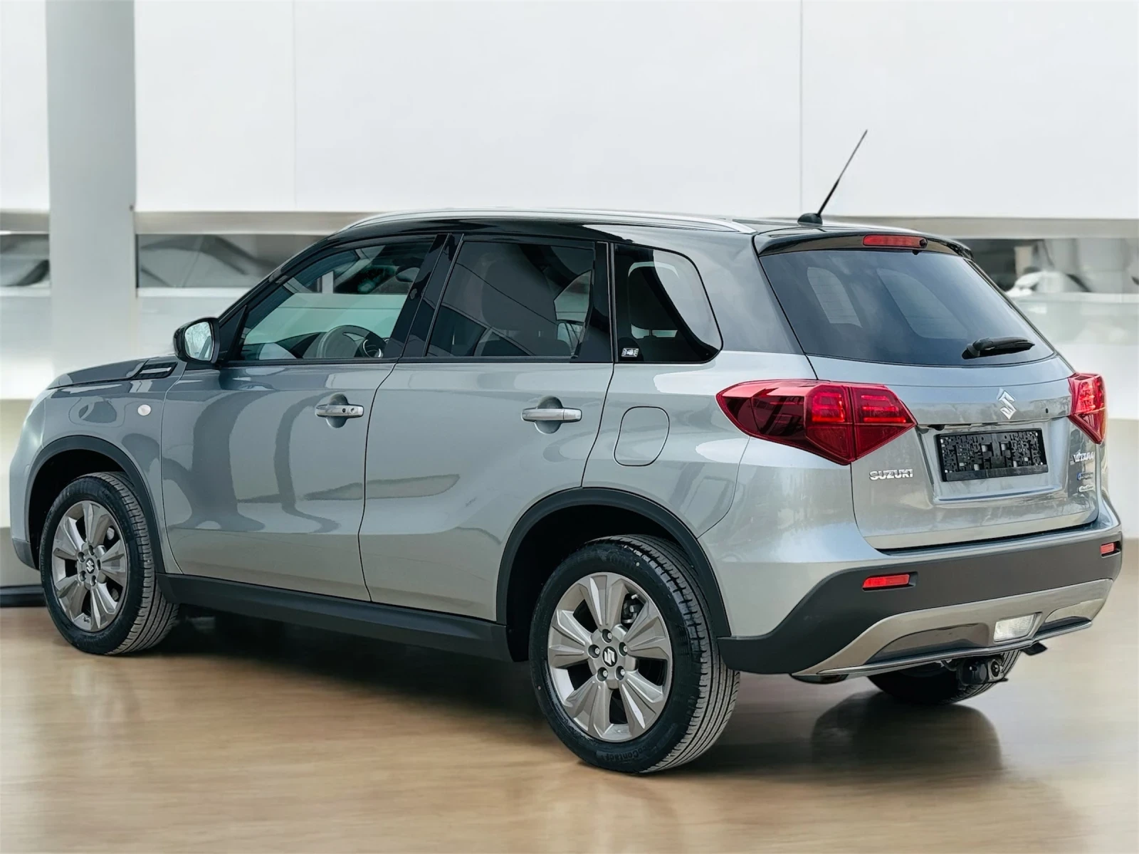 Suzuki Vitara * DIST* CAM* 4WD* HYBRID* NOVA-6000км* FULL*  - изображение 5
