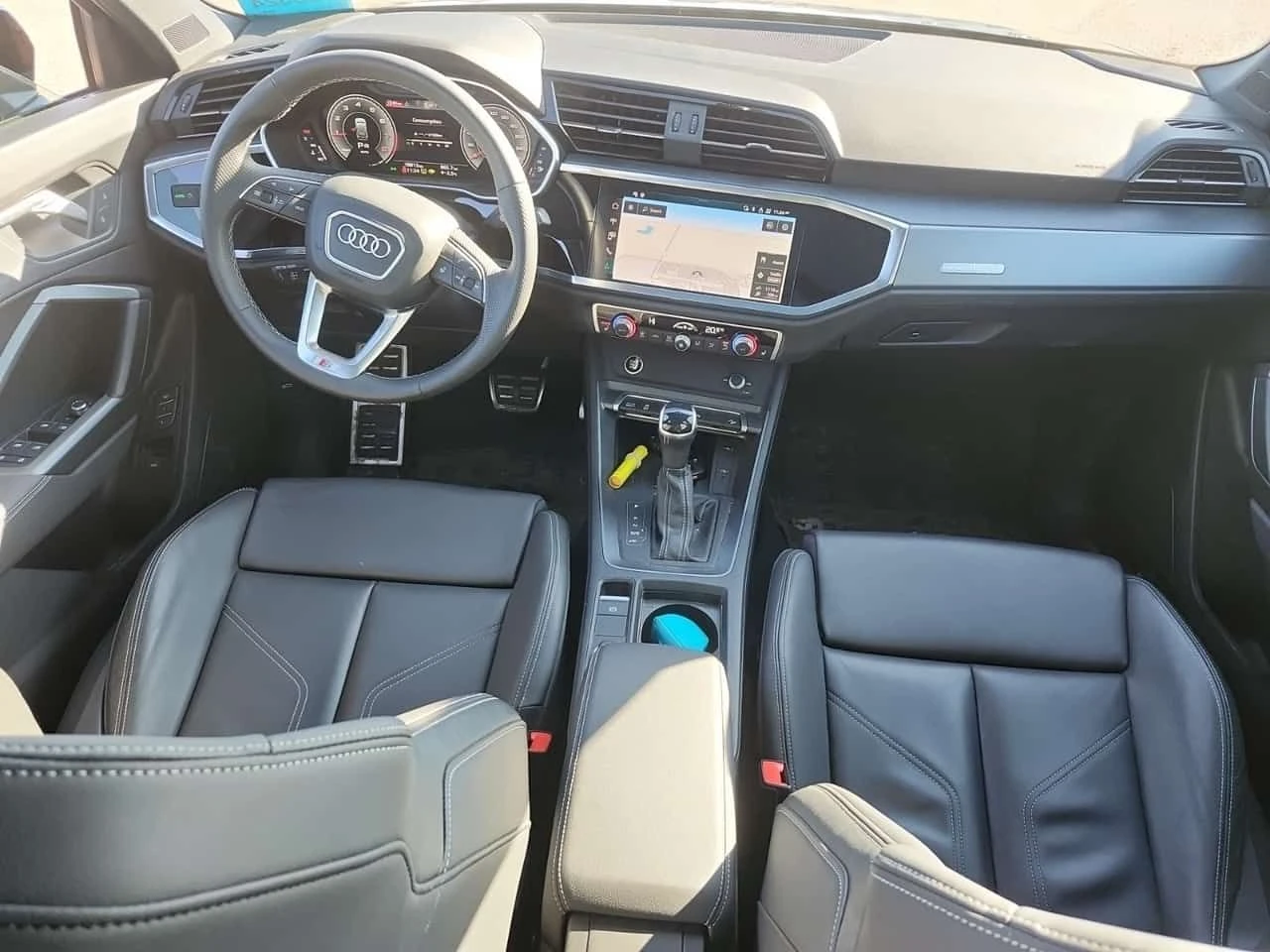 Audi Q3  TECHNIK /NARDO GREY/SONOS/CAMERA/, снимка 11 - Автомобили и джипове - 53957782