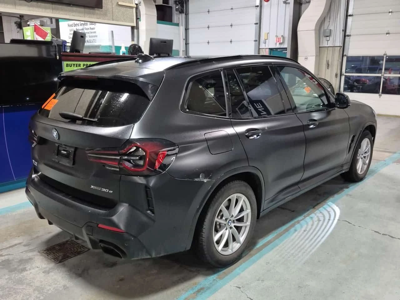 BMW X3 xDrive30e/CARFAX/ПАНОРАМА/ПОДГРЕВИ, снимка 3 - Автомобили и джипове - 54084690