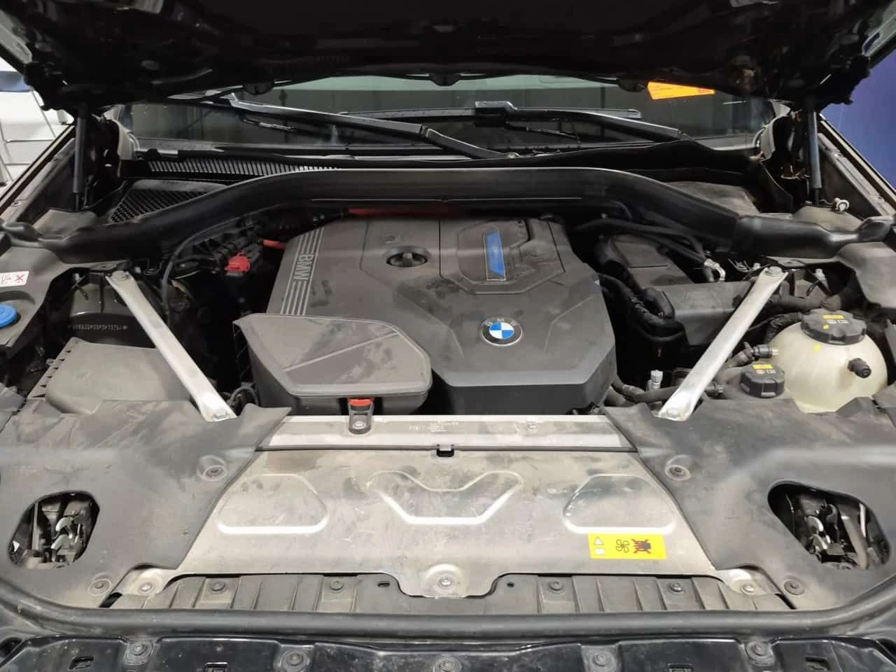 BMW X3 xDrive30e/CARFAX/ПАНОРАМА/ПОДГРЕВИ, снимка 17 - Автомобили и джипове - 54084690