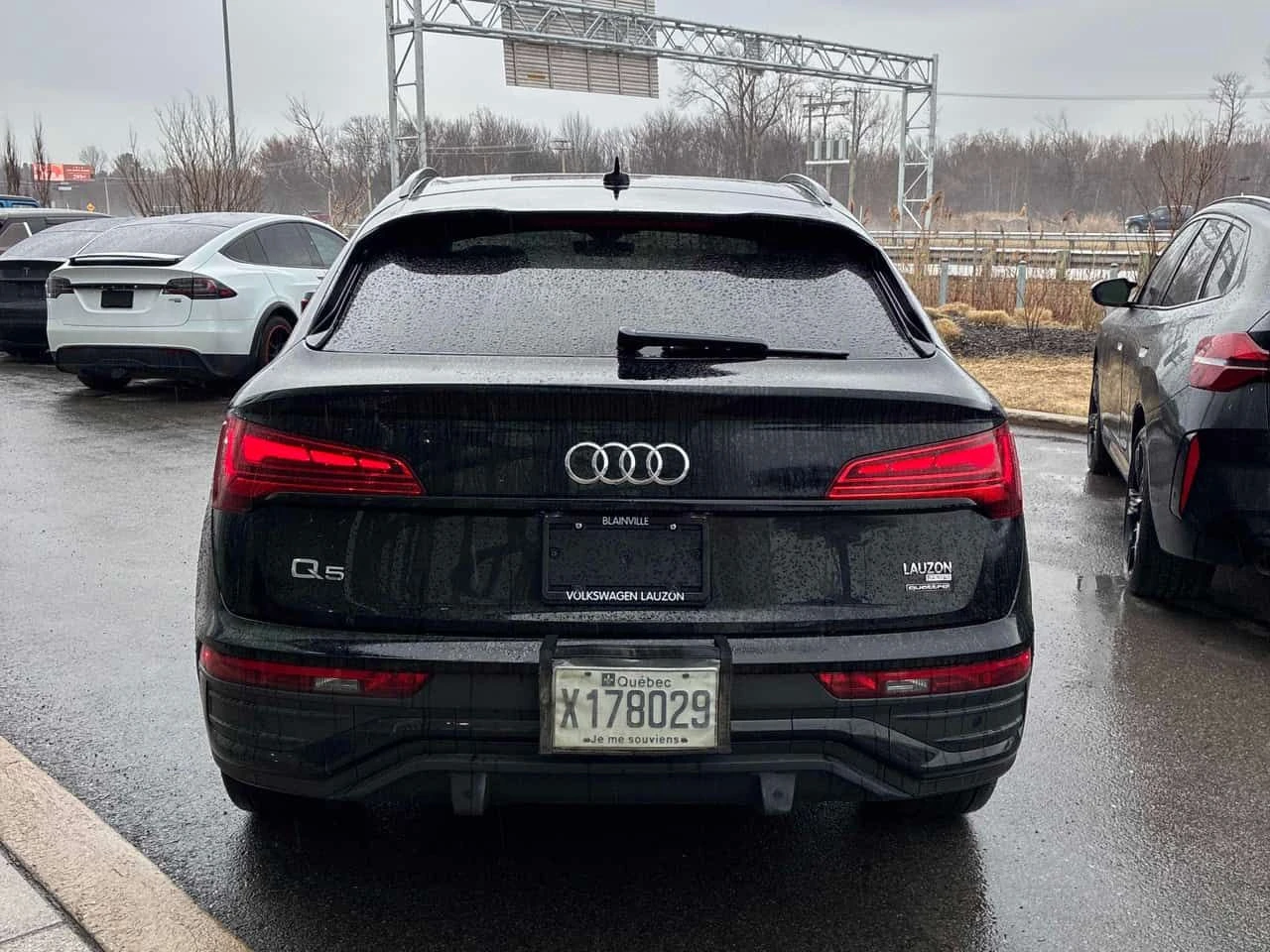 Audi Q5 Technik  CARFAX, снимка 4 - Автомобили и джипове - 54172253