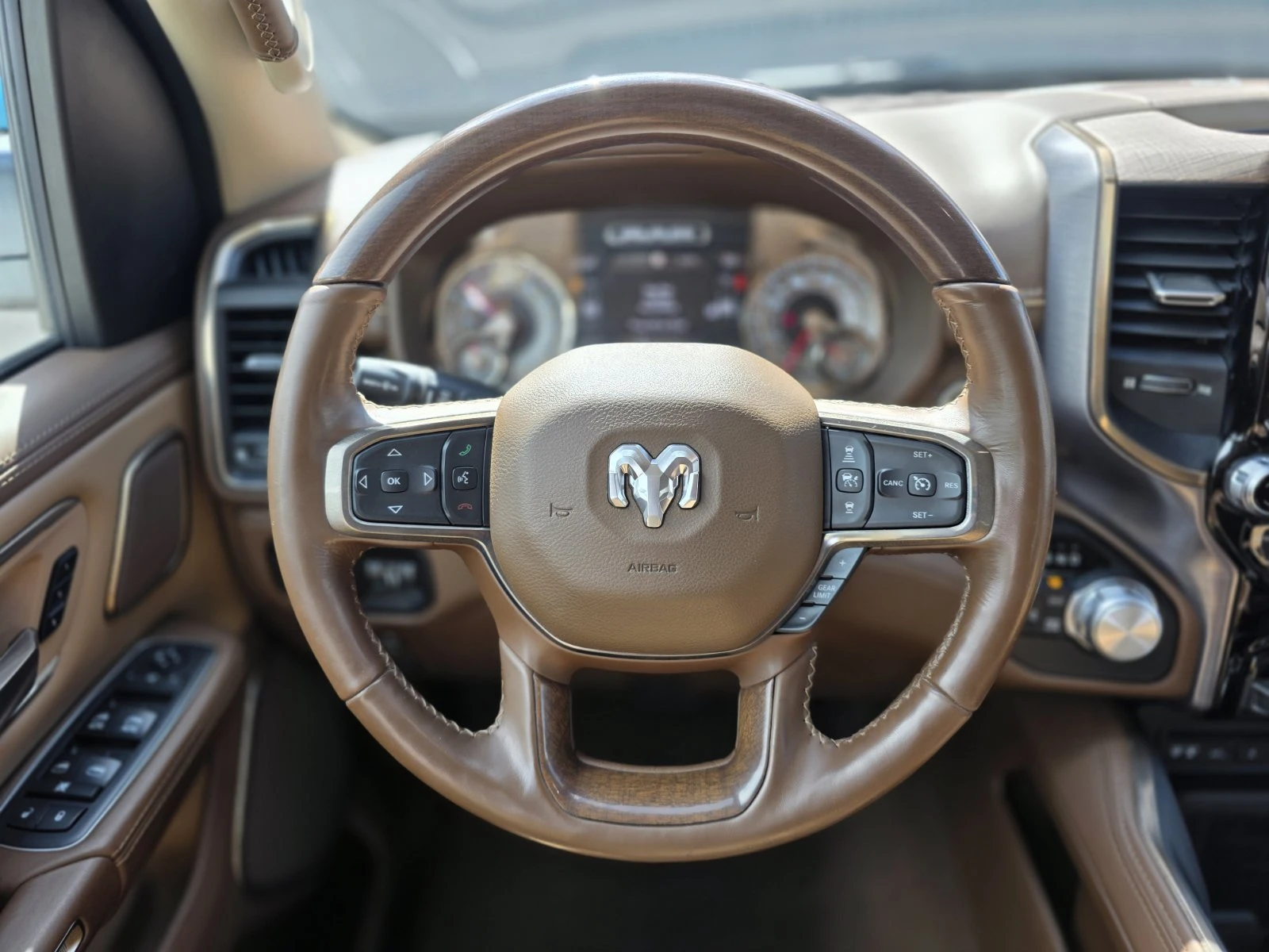 Dodge RAM 1500 5.7L LIMITED LONGHORN CREW CAB | Mobile.bg � ����������� 12