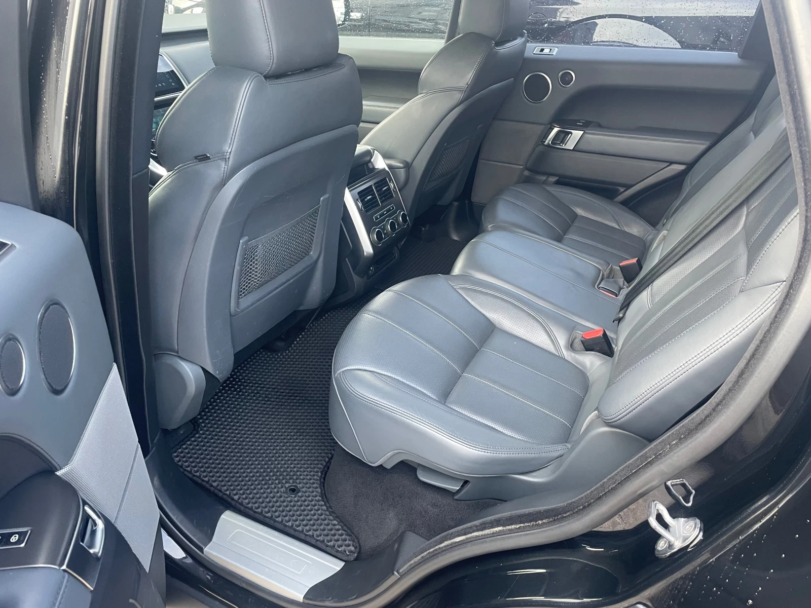 Land Rover Range Rover Sport 4.4 340кс 🔝, снимка 9 - Автомобили и джипове - 55372399
