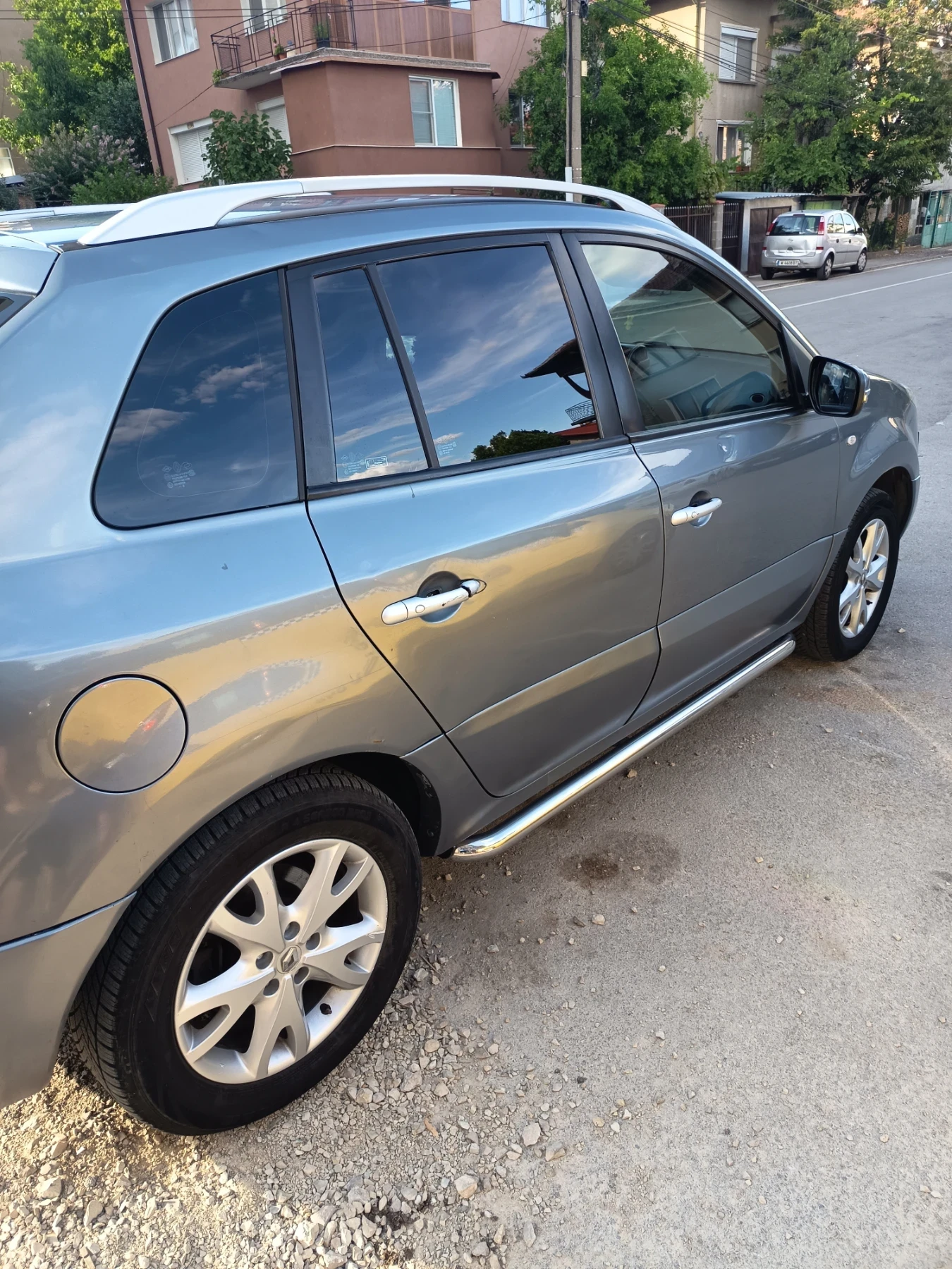 Renault Koleos, снимка 2 - Автомобили и джипове - 55425522