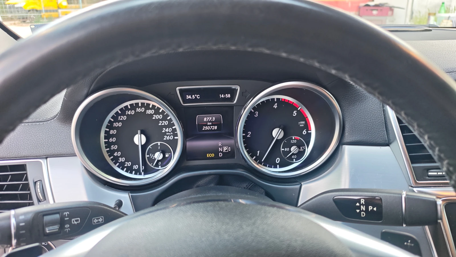 Mercedes-Benz ML 350, снимка 9 - Автомобили и джипове - 55621581