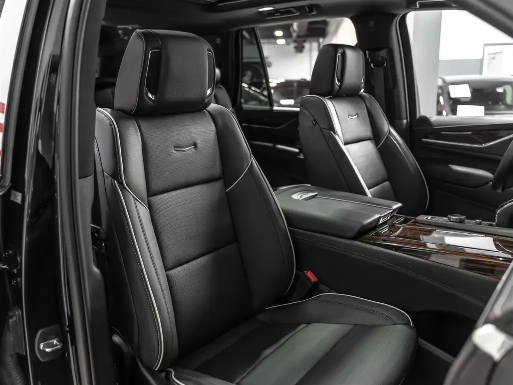 Cadillac Escalade Premium Luxury| Super Cruise| Capitan Seat| 6+ 1, снимка 7 - Автомобили и джипове - 55646164