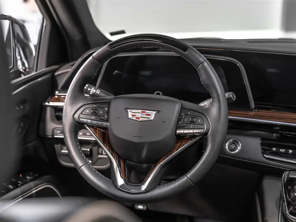 Cadillac Escalade Premium Luxury| Super Cruise| Capitan Seat| 6+ 1, снимка 5 - Автомобили и джипове - 55646164