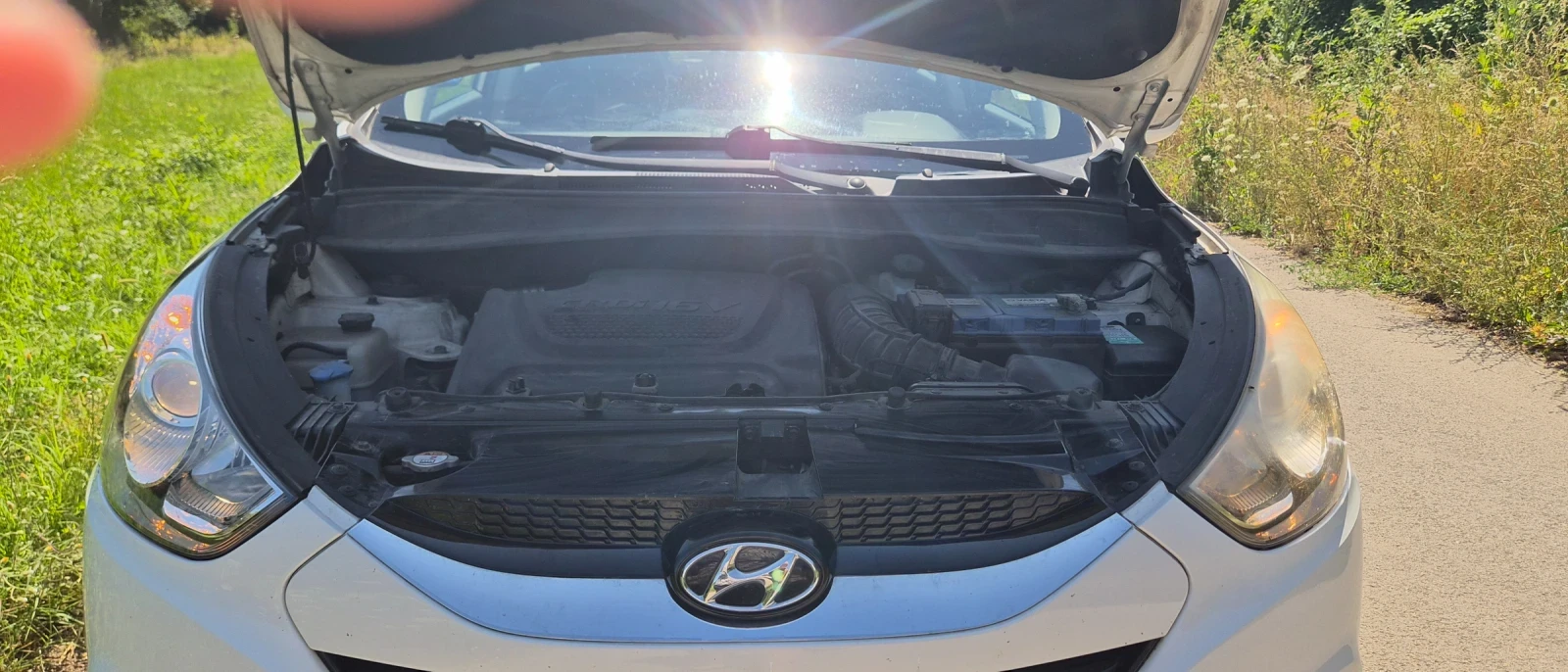 Hyundai IX35 Tucson, снимка 5 - Автомобили и джипове - 55674429