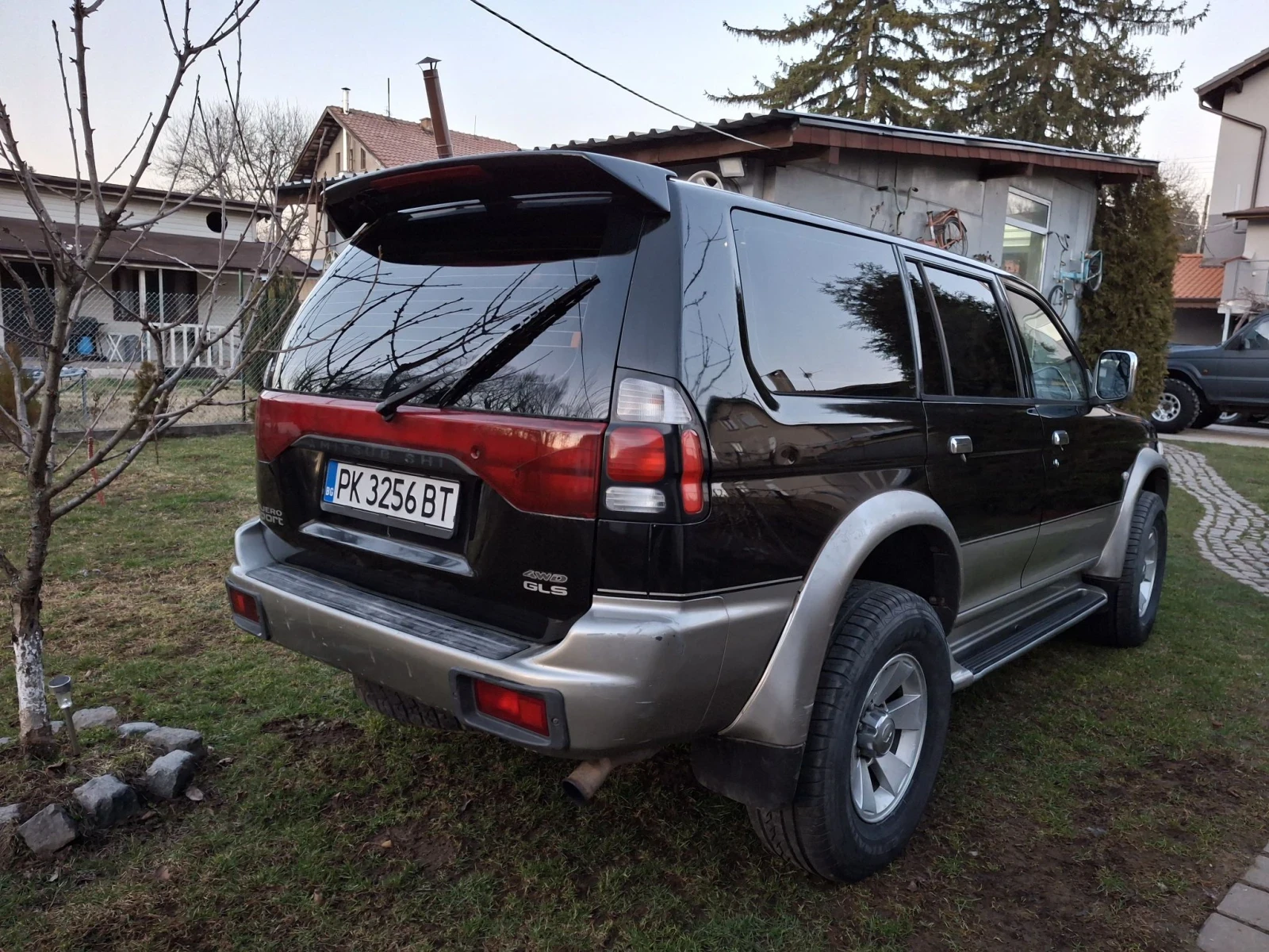 Mitsubishi Pajero sport 2.5 99к.с, снимка 2 - Автомобили и джипове - 55679930