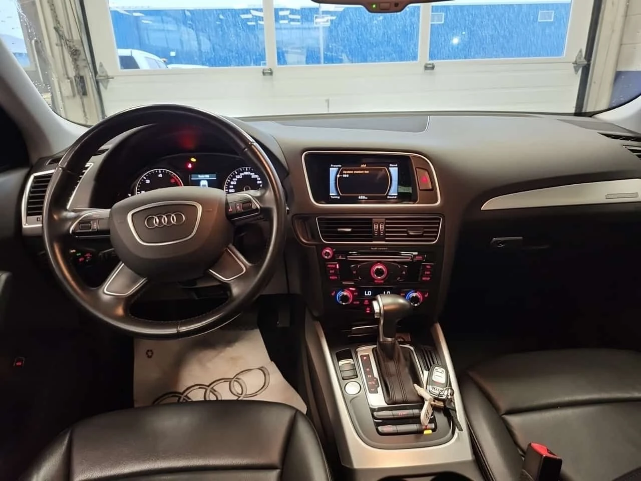 Audi Q5 * Quattro 4dr 3.0l Tdi Progressiv * CARFAX *  | Mobile.bg � ����������� 10