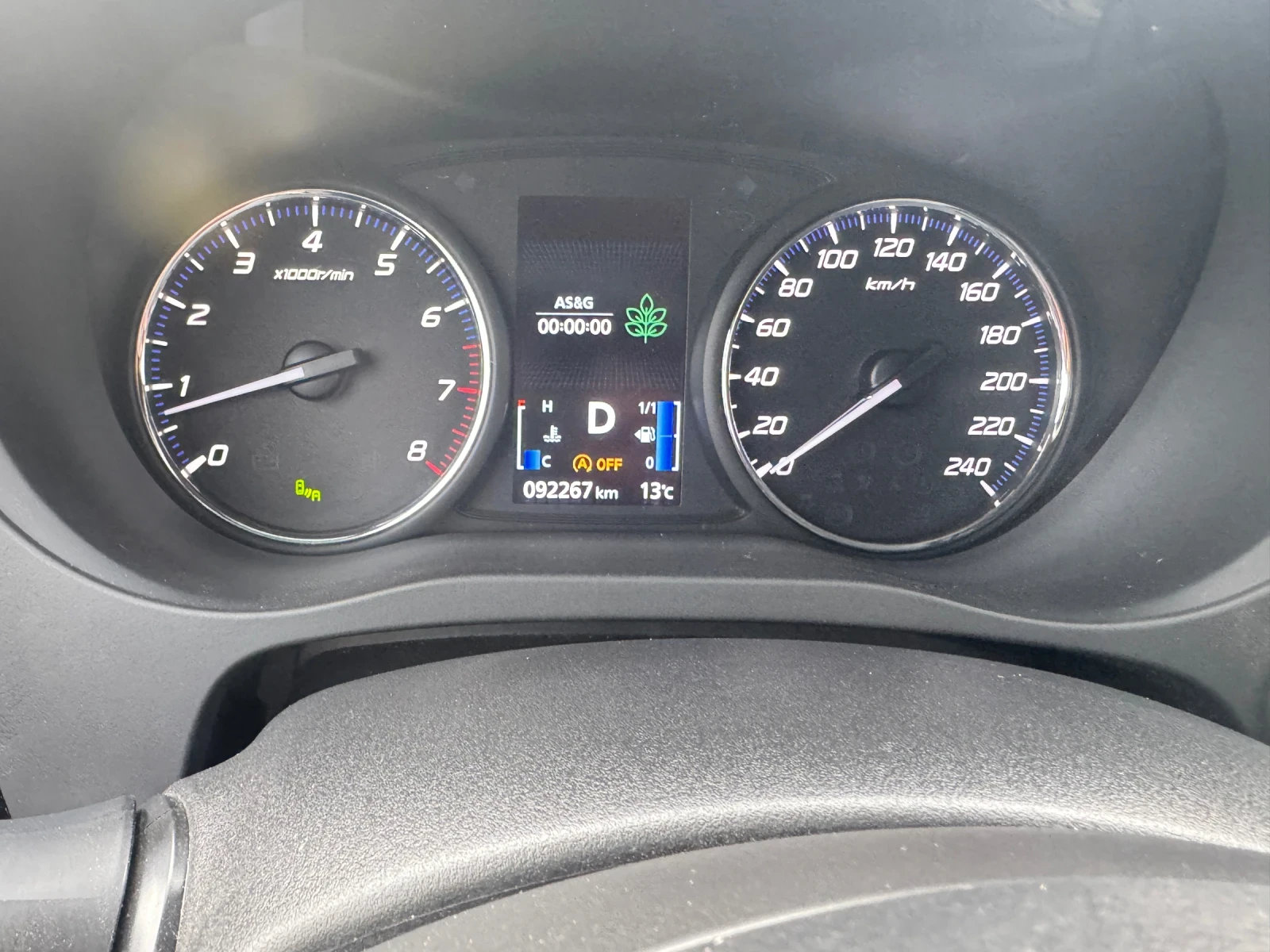 Mitsubishi Outlander 92000км., снимка 6 - Автомобили и джипове - 56683965