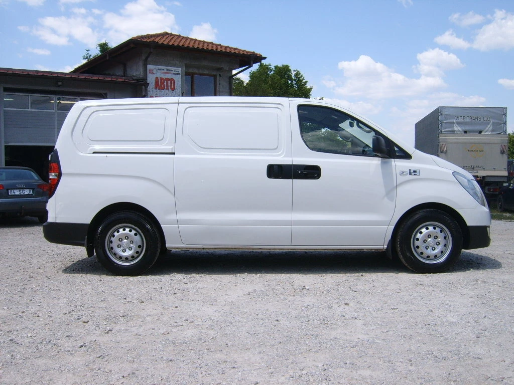 Hyundai H1 2, 5crdi , klima - изображение 3