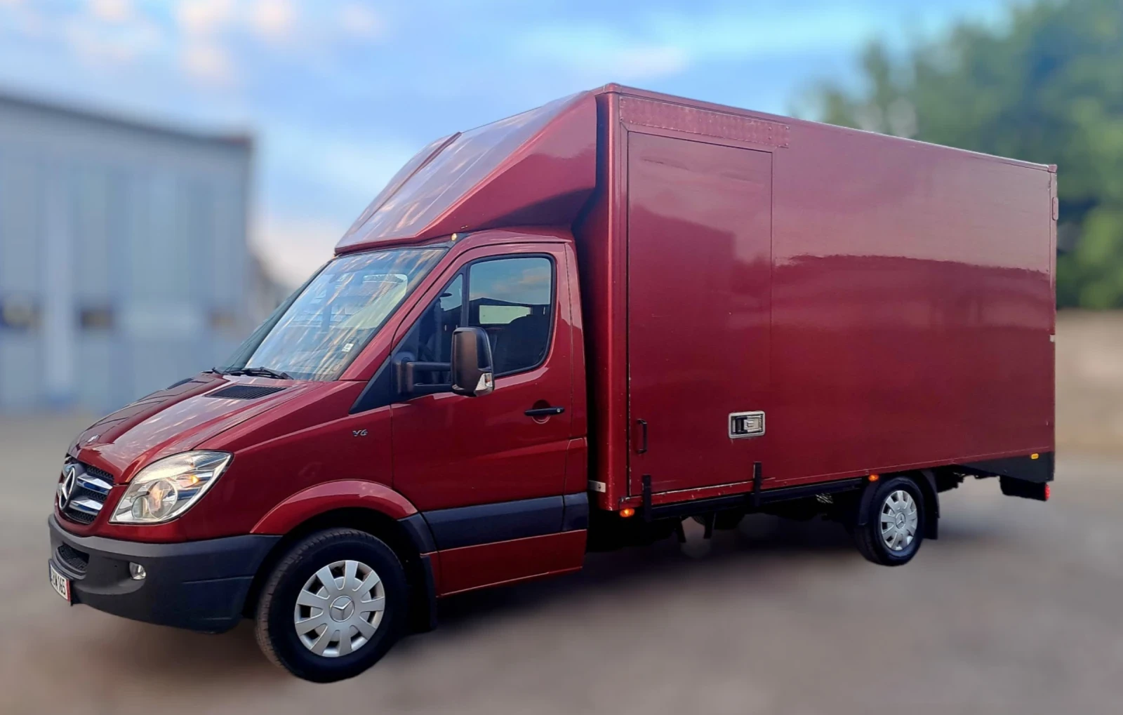 Mercedes-Benz Sprinter 319 3.0 V6  - изображение 4