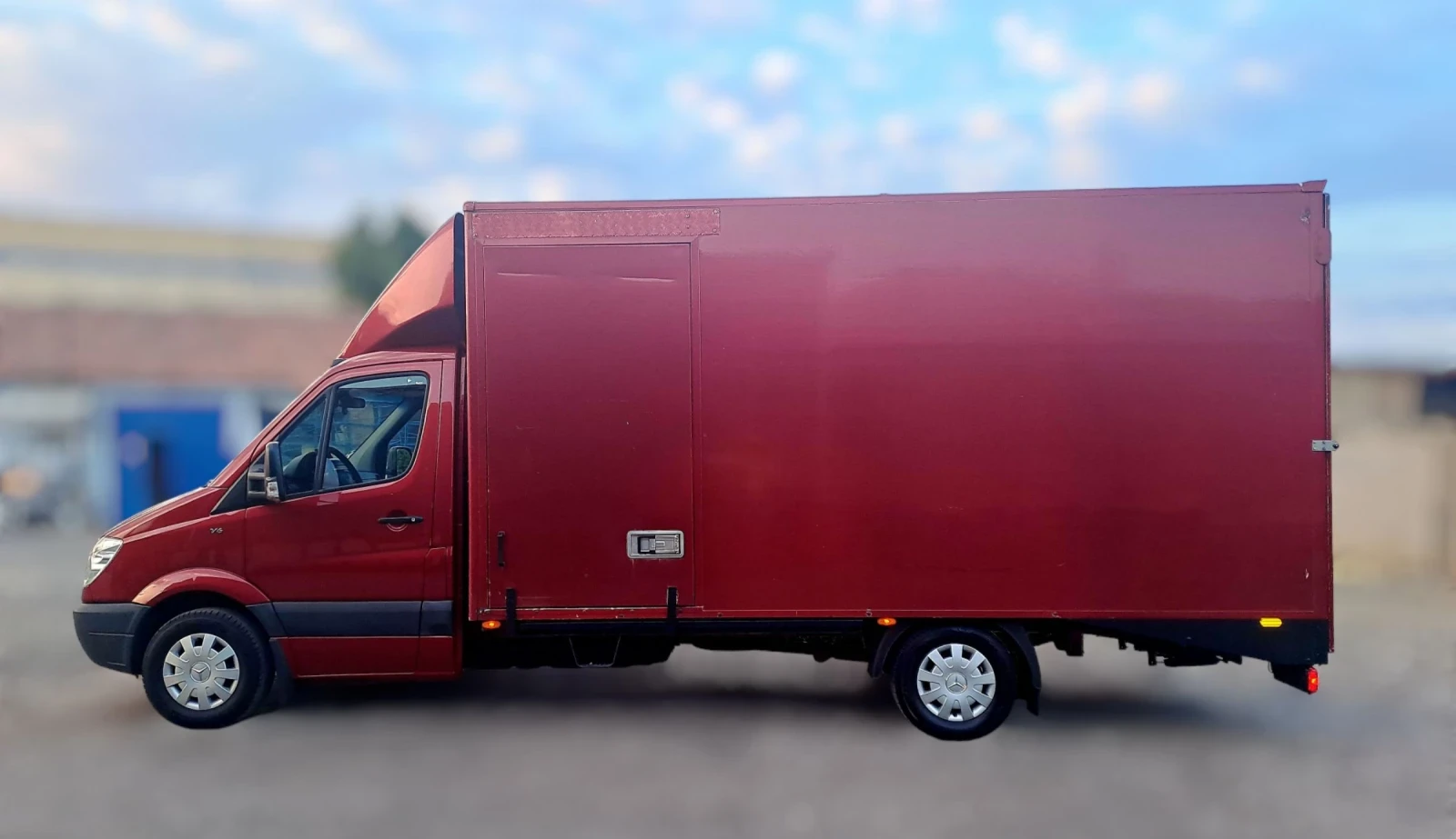 Mercedes-Benz Sprinter 319 3.0 V6  - изображение 5
