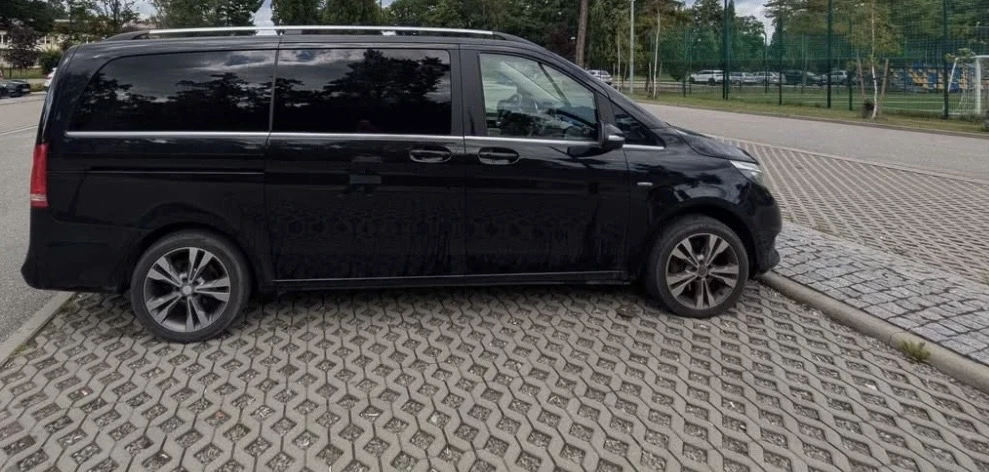 Mercedes-Benz V 250 Avantgarte 2.2, снимка 6 - Бусове и автобуси - 55451380