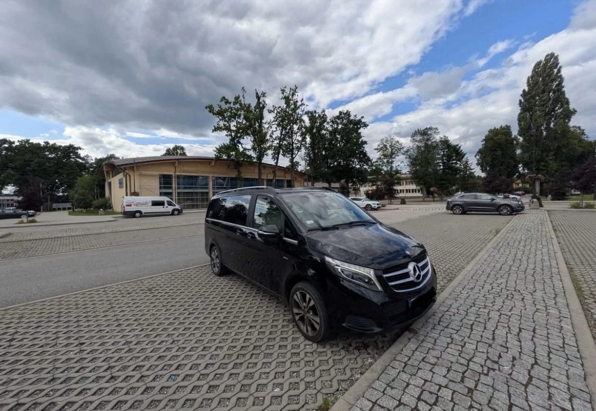 Mercedes-Benz V 250 Avantgarte 2.2, снимка 4 - Бусове и автобуси - 55451380