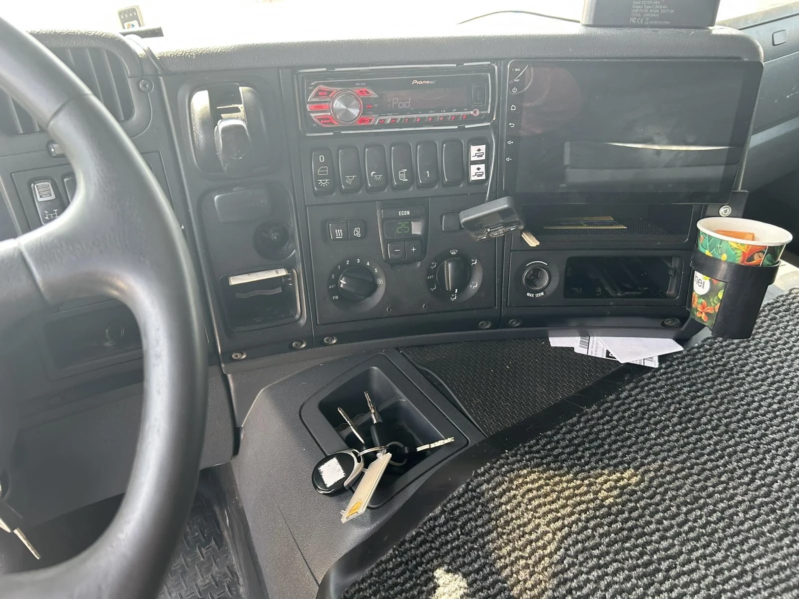 Scania P 420 Автовоз, снимка 7 - Камиони - 55153261
