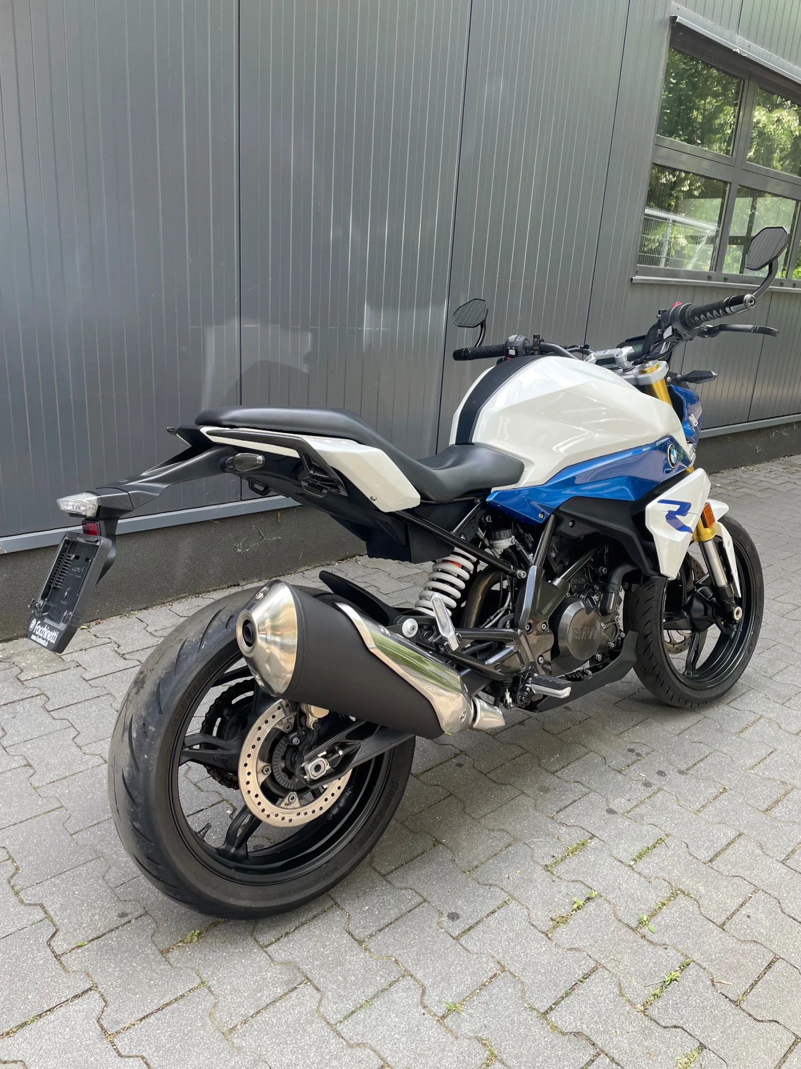 BMW G G310R/КАТО НОВ/ПЪЛНА ИСТОРИЯ/ ОБСЛУЖЕН, снимка 4 - Мотоциклети и мототехника - 54772928