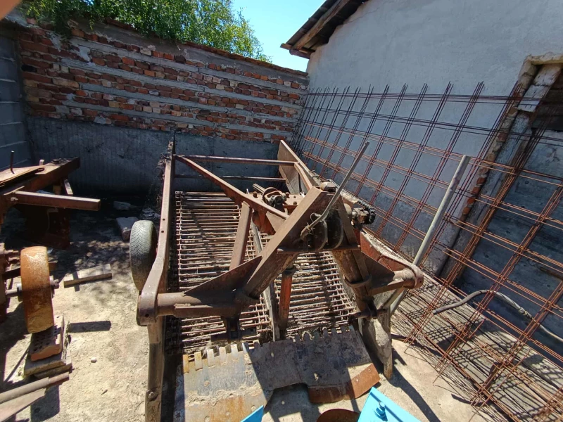 Трактор ЮМЗ, снимка 9 - Селскостопанска техника - 52795691