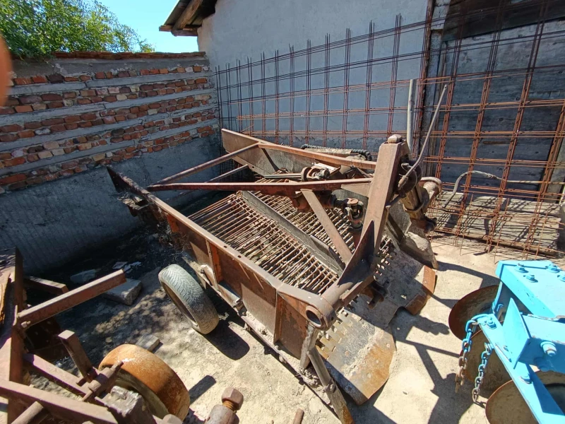 Трактор ЮМЗ, снимка 10 - Селскостопанска техника - 52795691