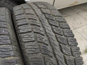 Гуми Всесезонни 245/65R17, снимка 1 - Гуми и джанти - 46083587