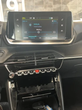 Peugeot 208, снимка 10