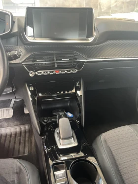Peugeot 208, снимка 6