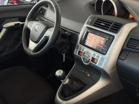 Toyota Verso 1.8i* СЪС СЕРВИЗНА КНИЖКА С ПЪЛНА ИСТОРИЯ В TOYOTA, снимка 13