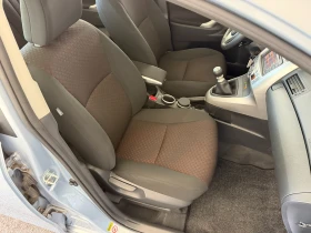 Toyota Verso 1.8i* СЪС СЕРВИЗНА КНИЖКА С ПЪЛНА ИСТОРИЯ В TOYOTA, снимка 14