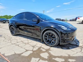Tesla Model Y LONG RANGE* DUAL MOTOR* КОЖА* ПОДГРЕВ* ПАНО* КАМЕР, снимка 4