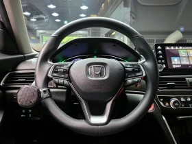 Honda Accord 2.0 Hybrid Touring, снимка 13