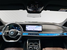 BMW i7 xDrive60 /LR /TV/ | Mobile.bg    6