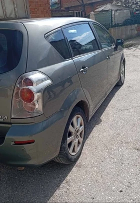 Toyota Corolla verso - 2000 € / 3911.66 лв. - 61619320 4