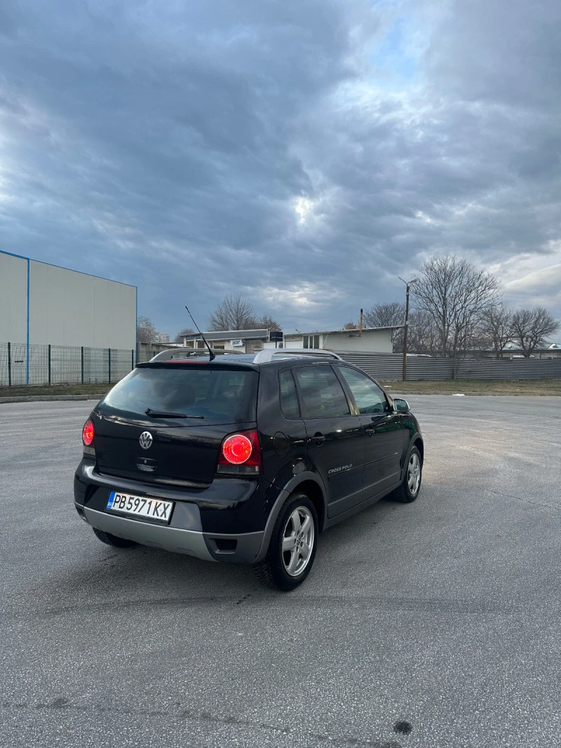 VW Polo CROSS* FULL* БАРТЕР* ОБСЛУЖЕНА* , снимка 4 - Автомобили и джипове - 39340893