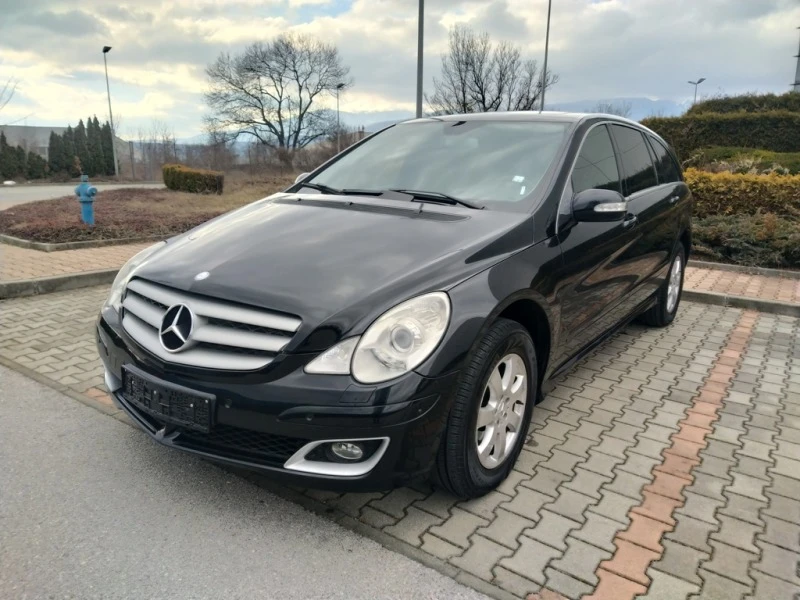 Mercedes-Benz R 350 3.5i 4Matic, снимка 3 - Автомобили и джипове - 44100220