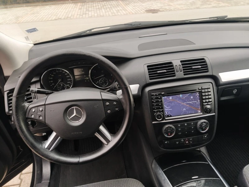 Mercedes-Benz R 350 3.5i 4Matic, снимка 14 - Автомобили и джипове - 44100220