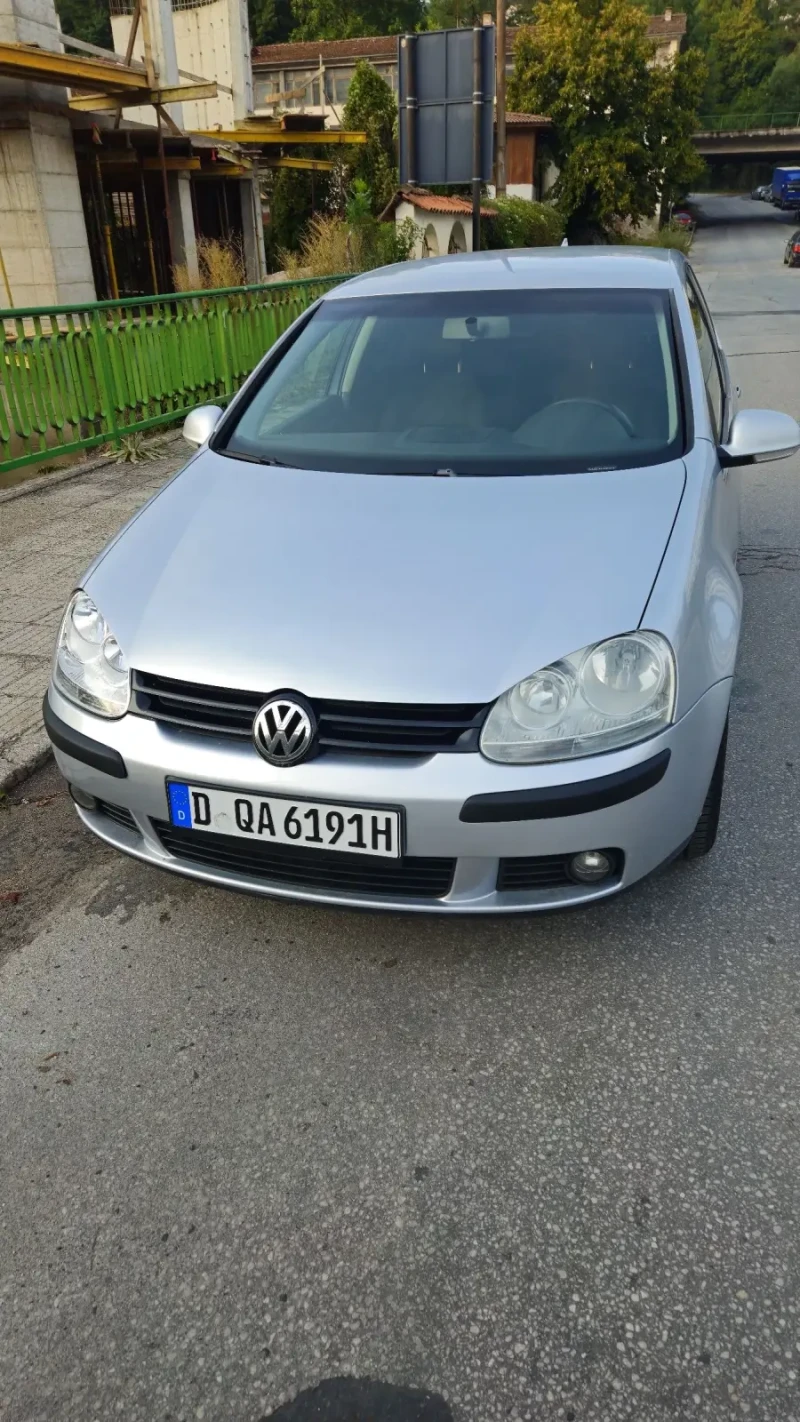 VW Golf 1.9 tdi, снимка 14 - Автомобили и джипове - 47458050