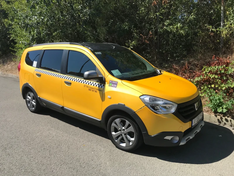 Dacia Lodgy Stepway, снимка 2 - Автомобили и джипове - 46943309