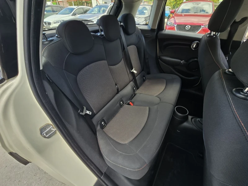 Mini D one 1.5d 95к.с Топ състояние , снимка 14 - Автомобили и джипове - 52008374