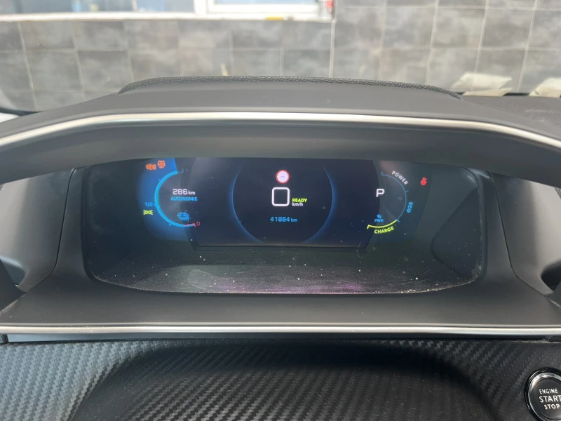 Peugeot 208, снимка 12 - Автомобили и джипове - 52539508