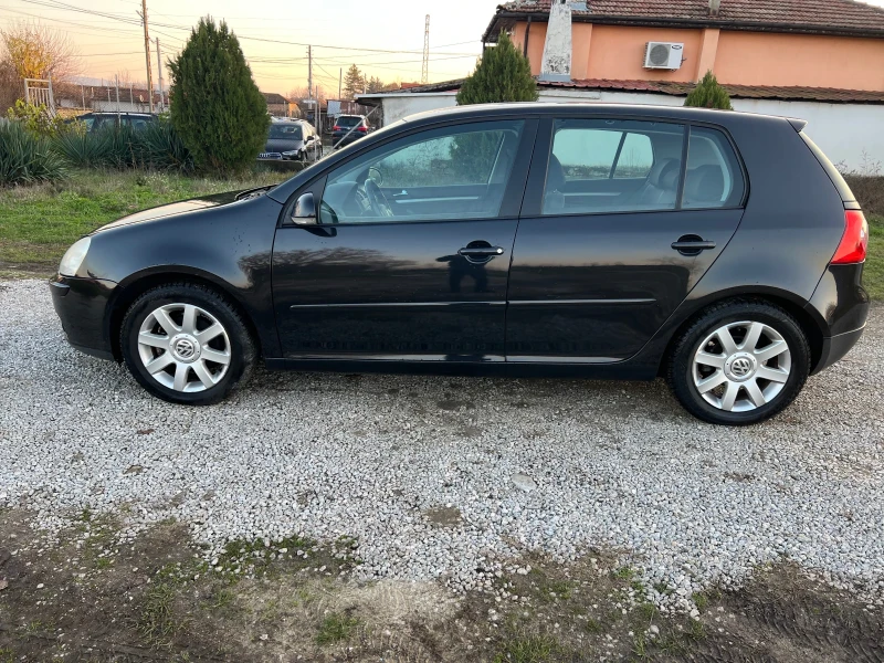 VW Golf 1.6 - 102 к.с. , снимка 2 - Автомобили и джипове - 52916343