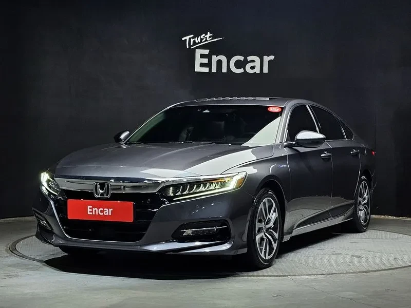 Honda Accord 2.0 Hybrid Touring